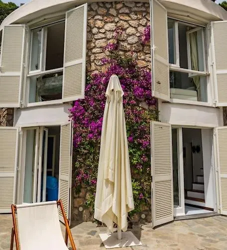 Villa Roccia Di Mare