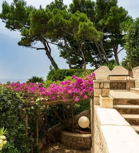 Villa Roccia Di Mare *